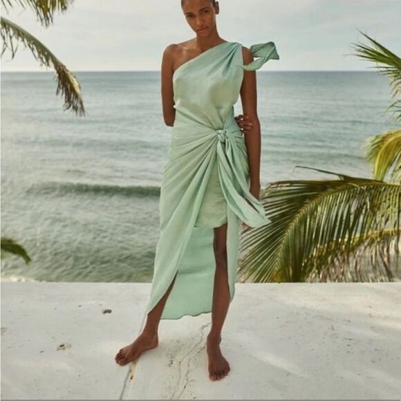 NEW NWT Baobab Marea Satin One Shoulder Maxi Dress Mint Green - Picture 1 of 10